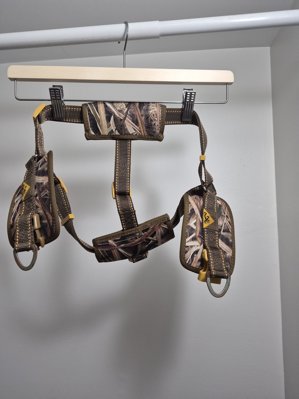 Mossy Oak Men’s Camouflage Belt Bag Harness - Brown & Tan